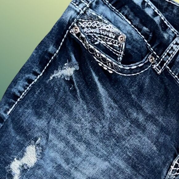 Maurices Acid Washed Straight Leg Jeans Size 9/10 Short #43 - Picture 3 of 7